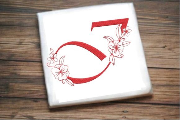 I Floral Monogram Letter: A Seasonal Design Review